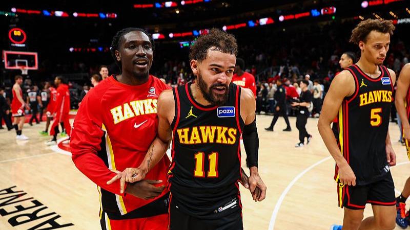 曼联计划打破转会纪录，签下埃利奥特·安德森和马特塔，争夺关键球员。（曼联欲刷新转会纪录，追逐埃利奥特·安德森与马特塔，力争关键目标）