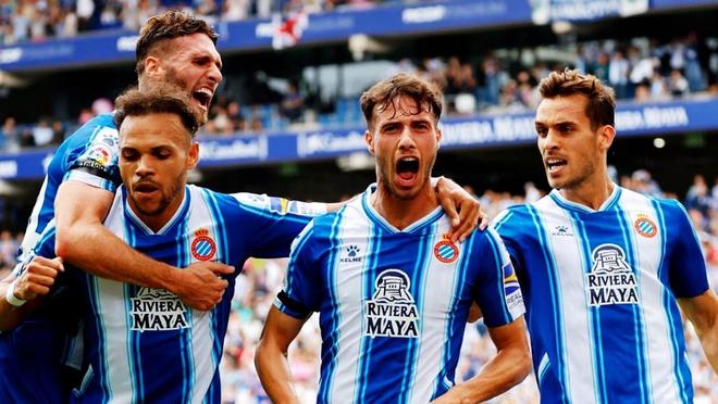 冠军体质，若日尼奥加盟弗拉门戈半赛季即夺得两项重要锦标（加盟弗拉门戈仅半季，若日尼奥已揽两座重磅奖杯）