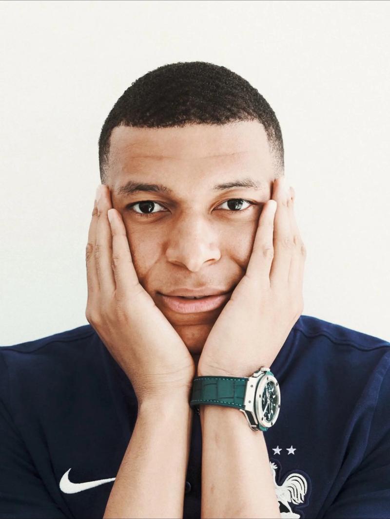 强强对决，拜仁本赛季德甲从未落后，勒沃库森每场都先进球（巅峰对决：拜仁本季德甲从未落后，勒沃库森场场先拔头筹）