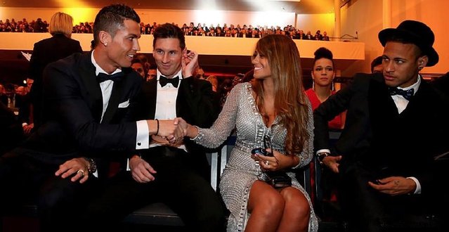 谢什科已恢复训练即将复出！曼联新帝星绝望，曝阿莫林嫌弃他原因（谢什科重返训练场或将火线复出！曼联新帝星陷入绝望，曝阿莫林不赏识他的缘由）