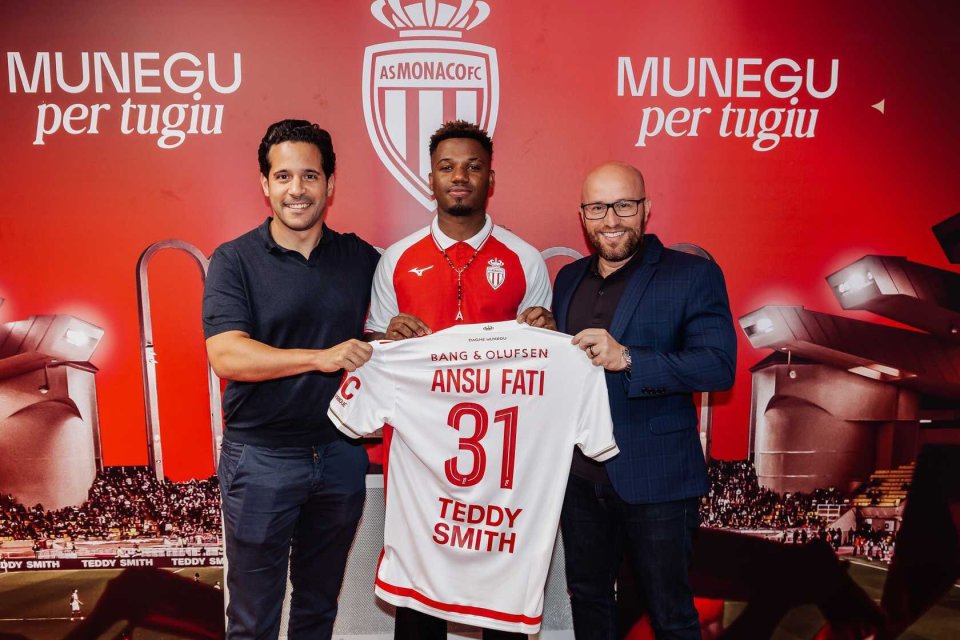 莫雷托：皇马依旧信任阿隆索，并且将在六月份签下一名中后卫（莫雷托：皇马对阿隆索信心不变，计划六月引进一位中后卫）